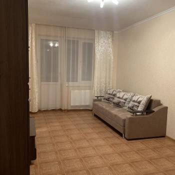 Сдается 1-комнатная квартира, 40 м²