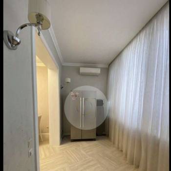 Продается 3-х комнатная квартира, 130 м²
