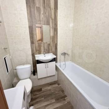 Продается 1-комнатная квартира, 38 м²