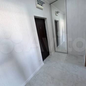 Продается 1-комнатная квартира, 38 м²