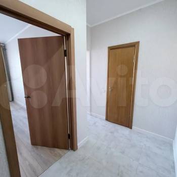 Продается 1-комнатная квартира, 38 м²