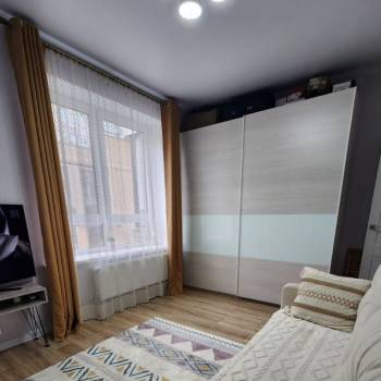 Продается 2-х комнатная квартира, 42 м²