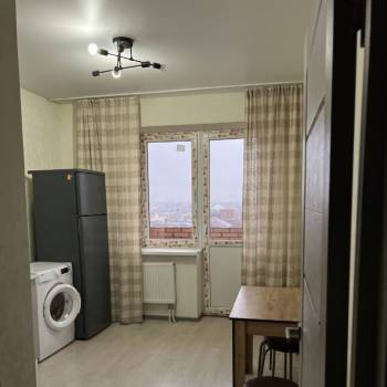 Продается 1-комнатная квартира, 40,5 м²