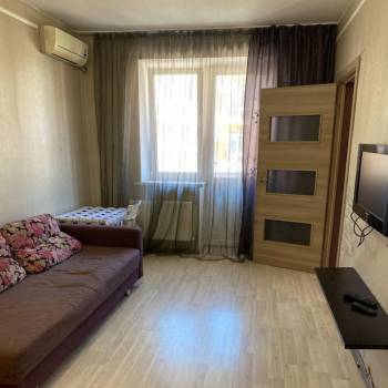 Продается 1-комнатная квартира, 34 м²
