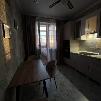 Сдается 2-х комнатная квартира, 63 м²