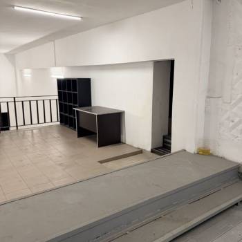 Сдается Нежилое помещение, 203,58 м²