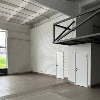Сдается Нежилое помещение, 203,58 м²