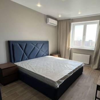 Сдается 1-комнатная квартира, 44 м²