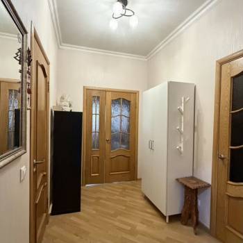 Продается 1-комнатная квартира, 50,8 м²