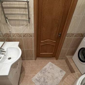 Продается 1-комнатная квартира, 50,8 м²