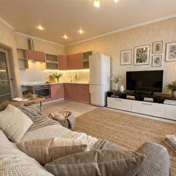 Продается 1-комнатная квартира, 51 м²