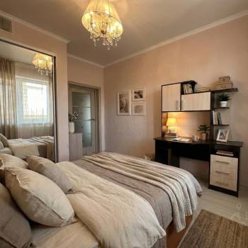 Продается 1-комнатная квартира, 51 м²