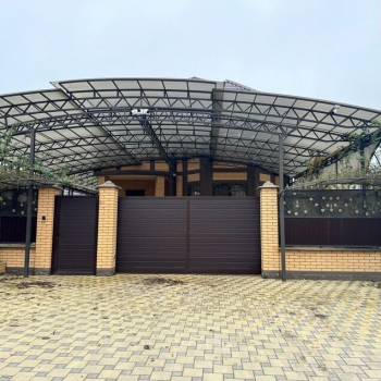 Сдается Дом, 220 м²