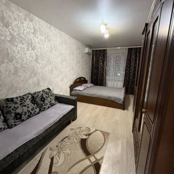 Сдается 1-комнатная квартира, 48 м²