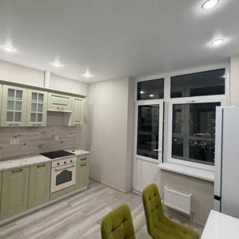 Сдается 1-комнатная квартира, 38 м²