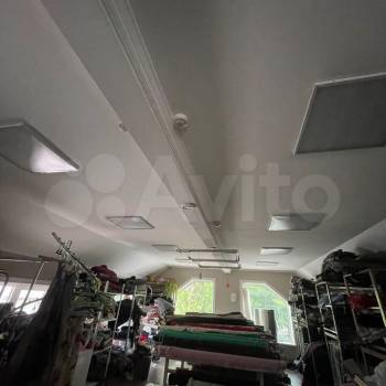 Сдается Нежилое помещение, 240 м²