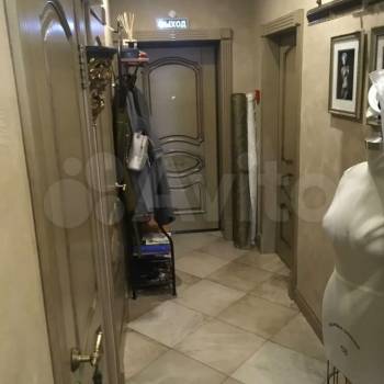 Сдается Нежилое помещение, 240 м²