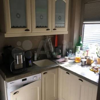 Сдается Нежилое помещение, 240 м²