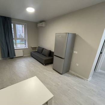 Сдается 1-комнатная квартира, 37 м²