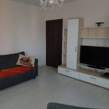 Сдается 2-х комнатная квартира, 65 м²