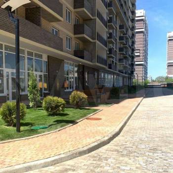 Сдается 1-комнатная квартира, 40 м²