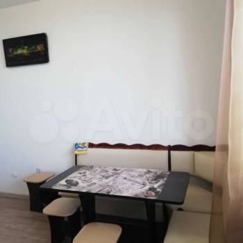 Сдается 1-комнатная квартира, 40 м²