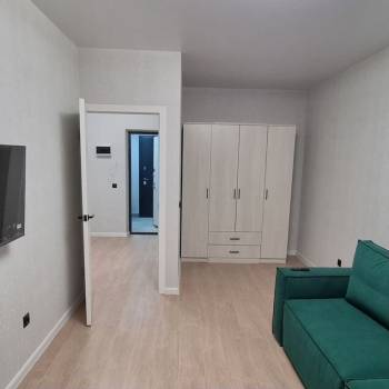 Сдается 1-комнатная квартира, 46 м²