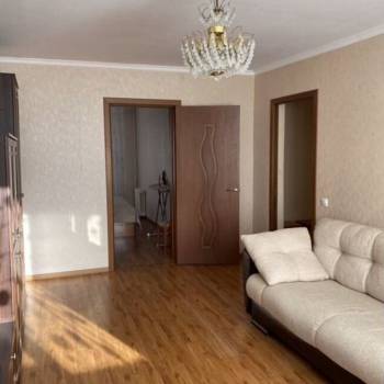 Продается 3-х комнатная квартира, 58,4 м²