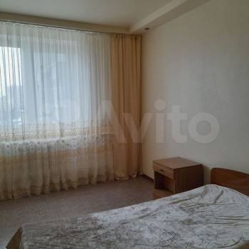 Сдается Многокомнатная квартира, 80 м²