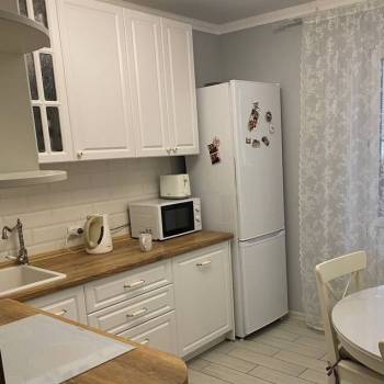 Продается 2-х комнатная квартира, 58 м²