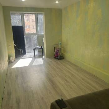 Продается 1-комнатная квартира, 28 м²
