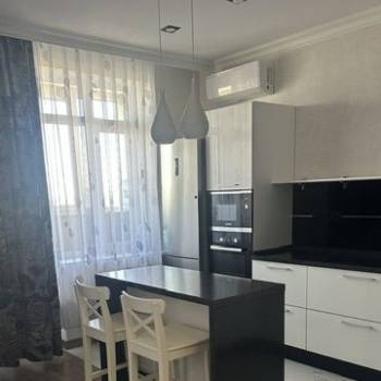 Сдается Многокомнатная квартира, 82 м²