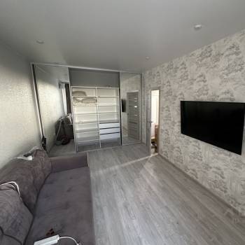 Сдается 1-комнатная квартира, 40 м²