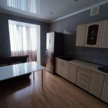 Сдается 1-комнатная квартира, 37 м²
