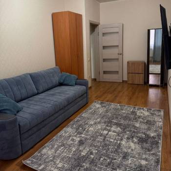Сдается 1-комнатная квартира, 40 м²