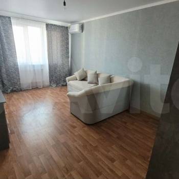 Сдается 2-х комнатная квартира, 72 м²