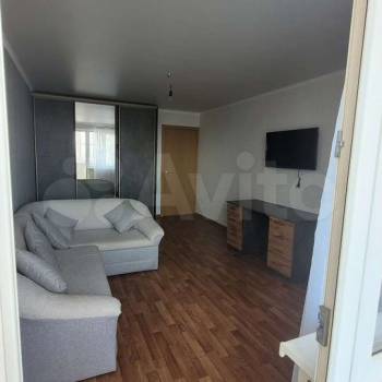 Сдается 2-х комнатная квартира, 72 м²