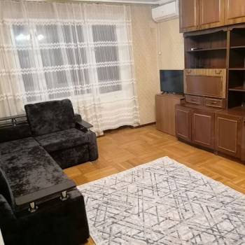 Сдается 2-х комнатная квартира, 55 м²
