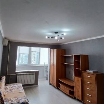 Продается 1-комнатная квартира, 33 м²