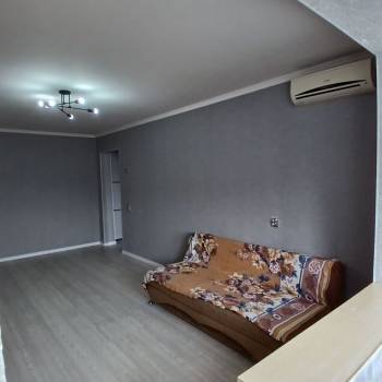 Продается 1-комнатная квартира, 33 м²
