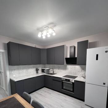 Сдается 2-х комнатная квартира, 60 м²