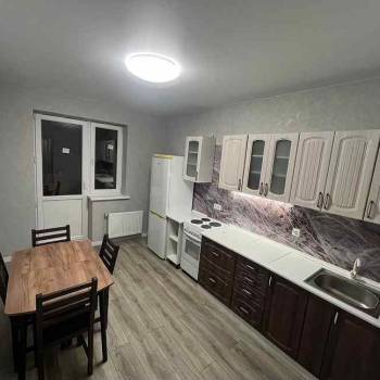 Сдается 1-комнатная квартира, 35 м²