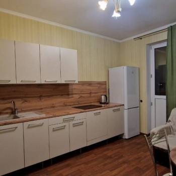Сдается 1-комнатная квартира, 44 м²