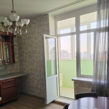Сдается 2-х комнатная квартира, 63 м²