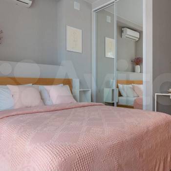Продается 1-комнатная квартира, 47,3 м²