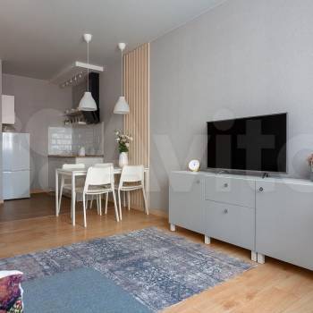 Продается 1-комнатная квартира, 47,3 м²