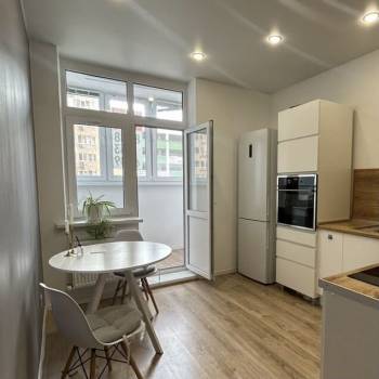 Сдается 1-комнатная квартира, 37 м²