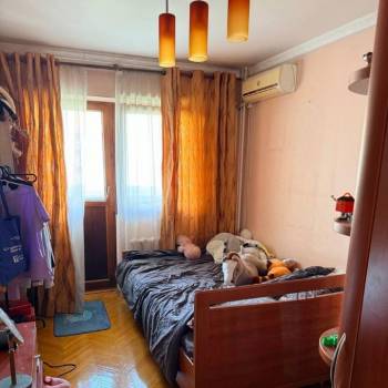 Продается Многокомнатная квартира, 93 м²