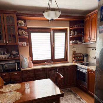 Продается Многокомнатная квартира, 93 м²