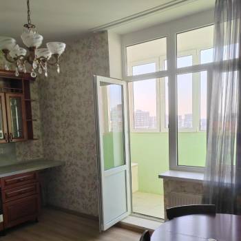Сдается 2-х комнатная квартира, 63 м²